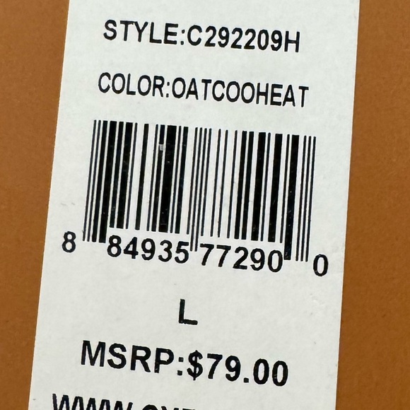 CYRUS NYC Oat Colored Knit V-Neck Top NWT - Picture 4 of 4